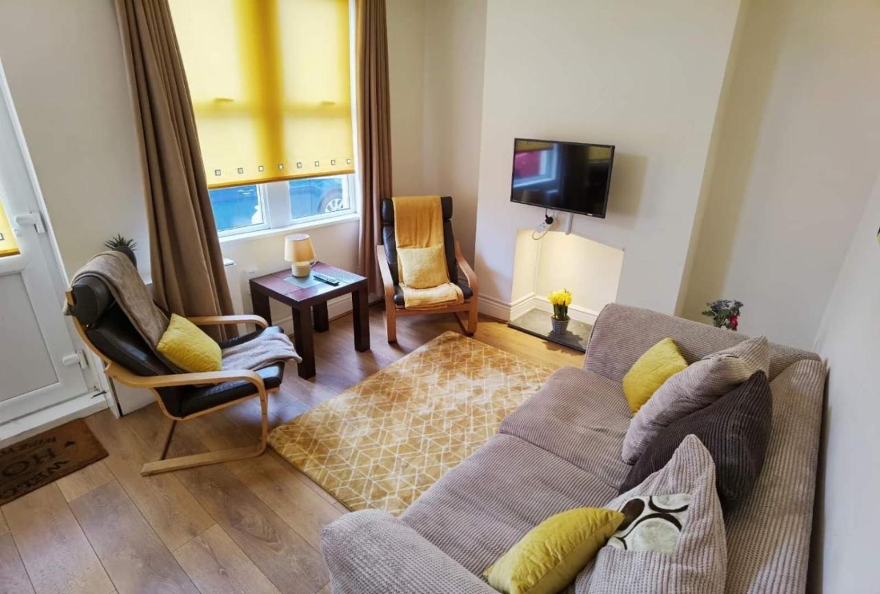 Villa Kenrick Street Great House Available For Guests And Contractors Parking And Wifi Nottingham Exterior foto