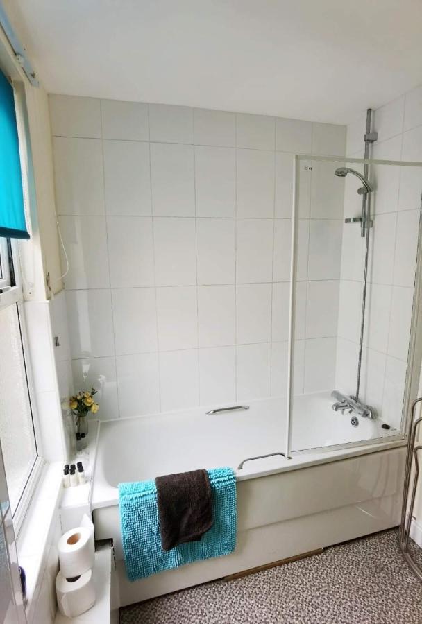 Villa Kenrick Street Great House Available For Guests And Contractors Parking And Wifi Nottingham Exterior foto