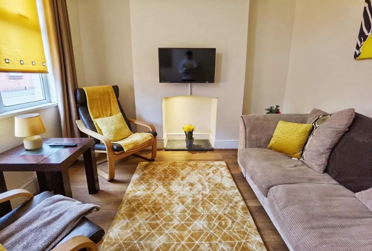 Villa Kenrick Street Great House Available For Guests And Contractors Parking And Wifi Nottingham Exterior foto